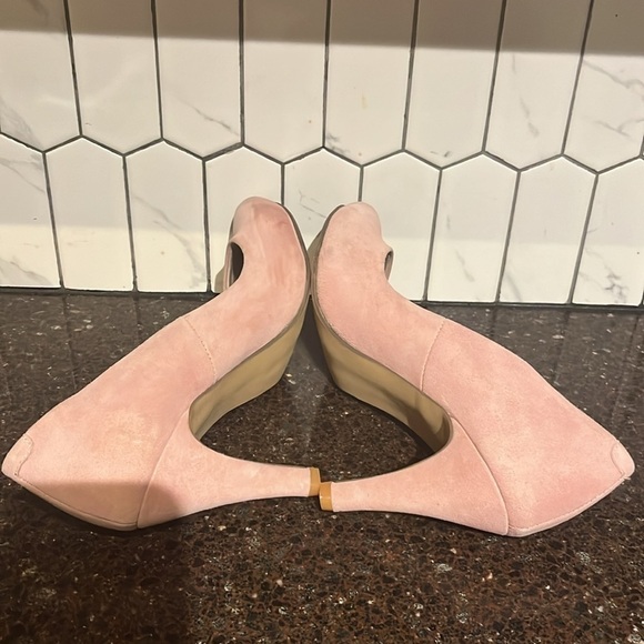 Next Leather faux suede size 6.5 pastel pink high heels, pointed toe - Picture 6 of 7